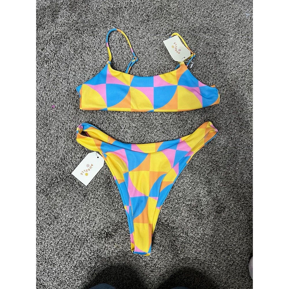 NWT Aurelle bikini size large